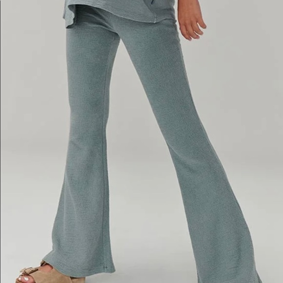 Ghanda clothing weave flares size S NWT - Picture 2 of 3